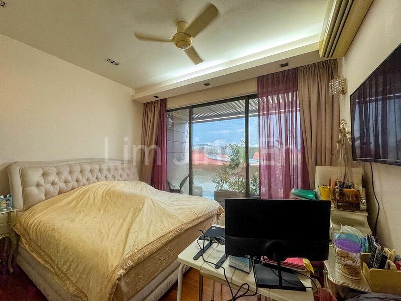 4 Bed Cluster House (Landed) for Sale in  Surin Villas - Image 7